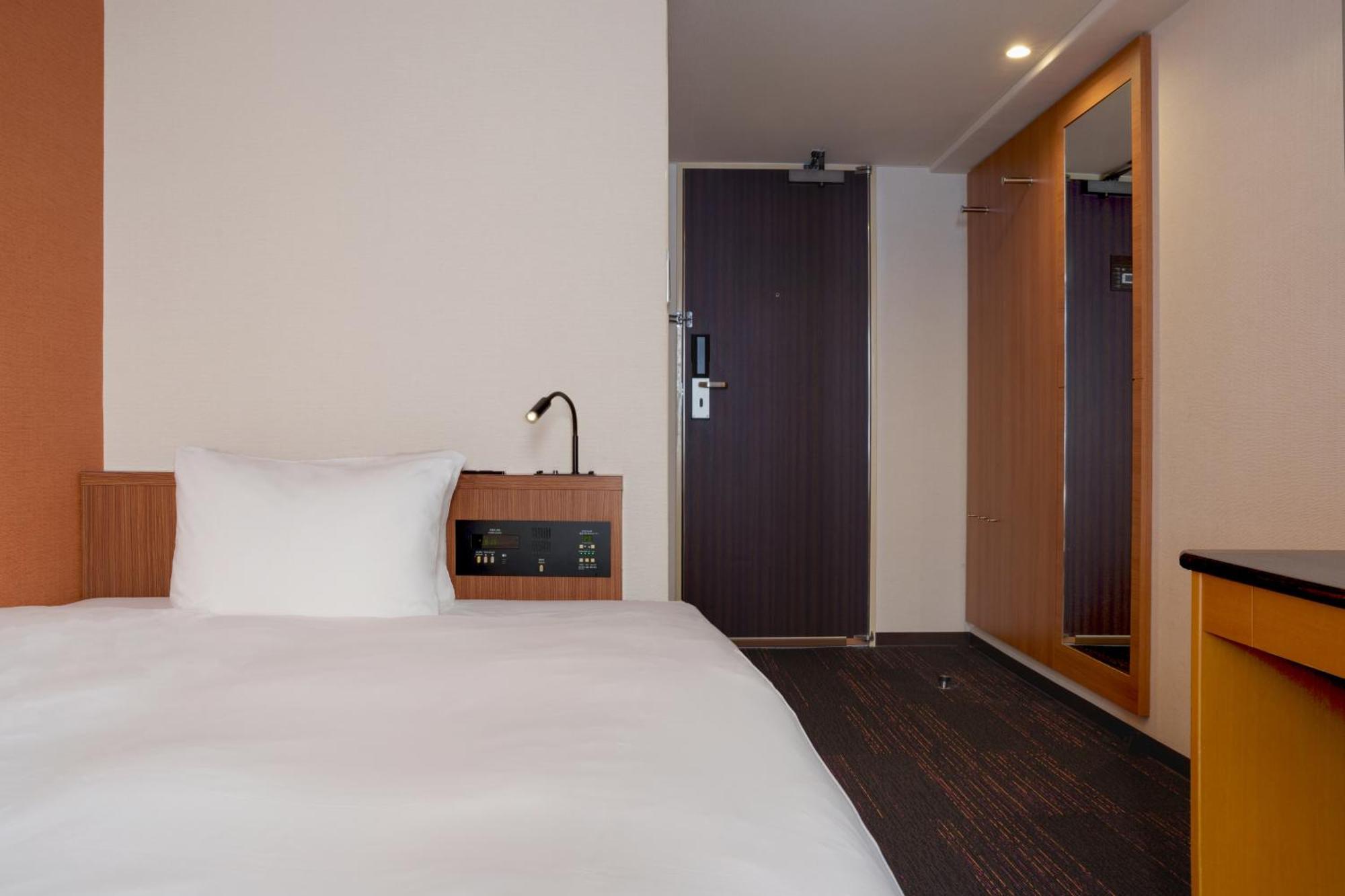 The B Nagoya Hotel Exterior photo